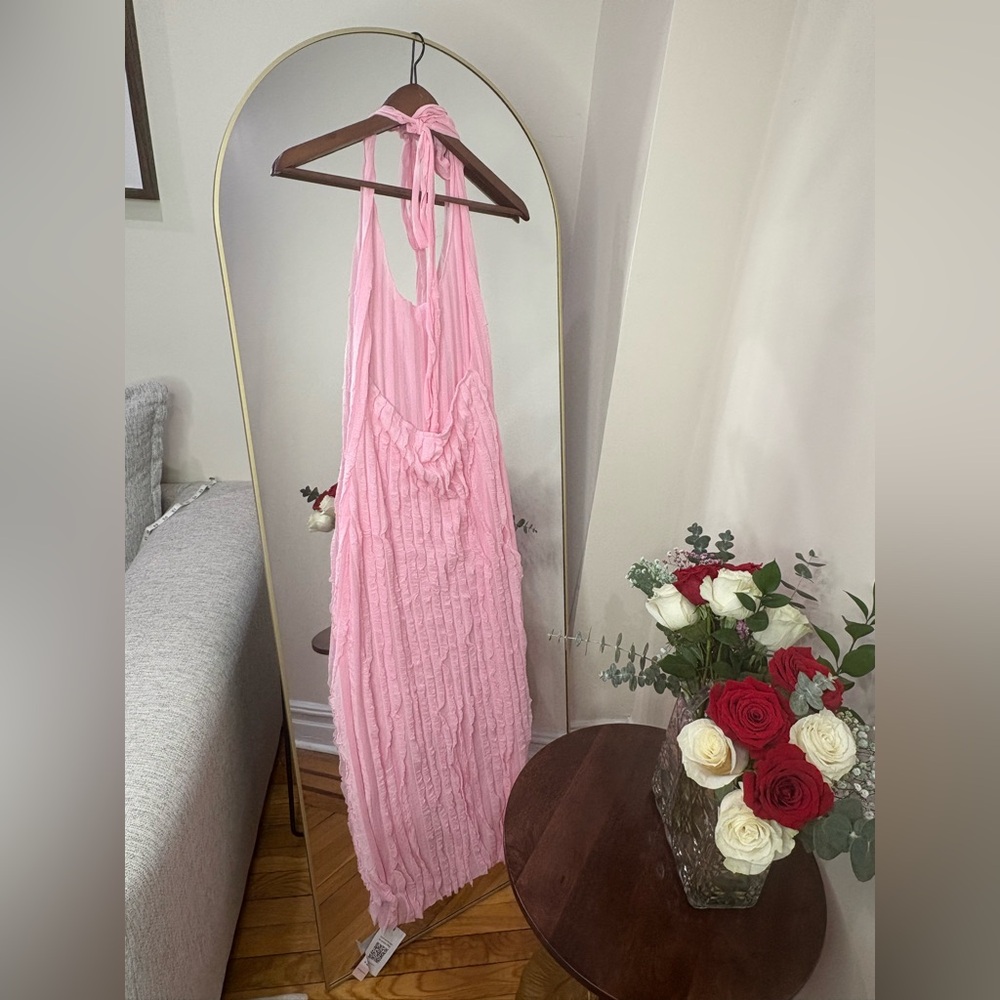 NWT MICAS SIZE MEDIUM Women's Pink Halter Maxi Dress - Picture 6 of 9